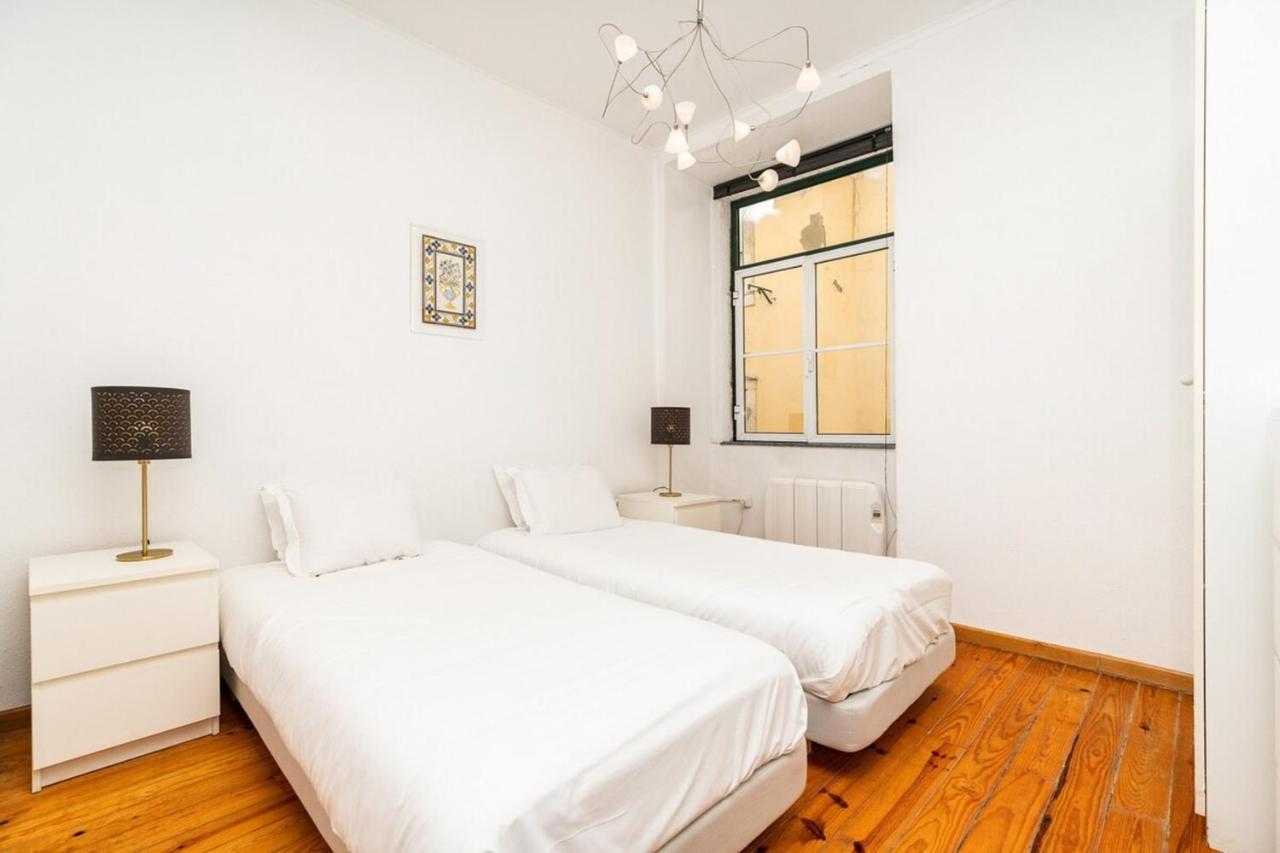 Apartamento Charming 2 Bedroom Next To Praca Da Figueira