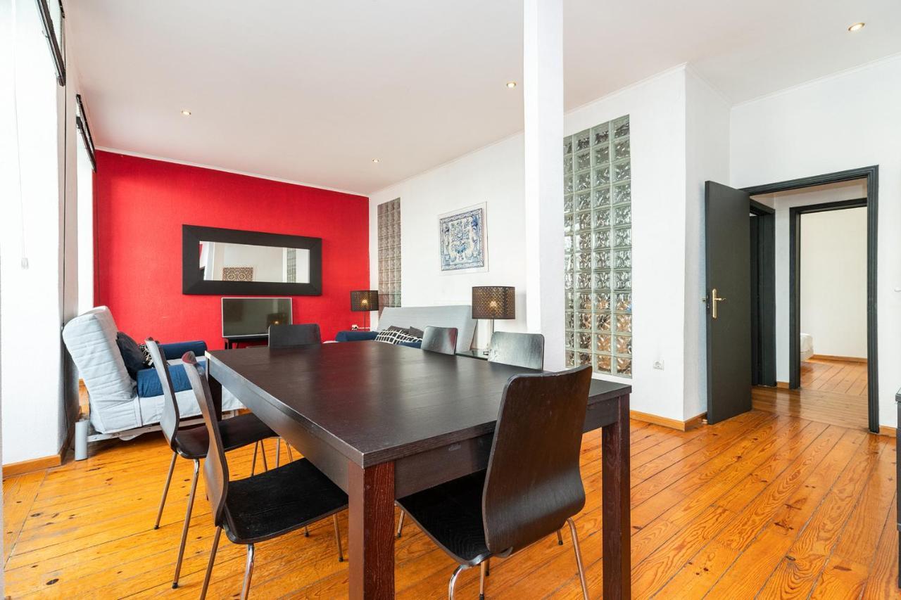 Charming 2 Bedroom Next To Praca Da Figueira Apartamento *